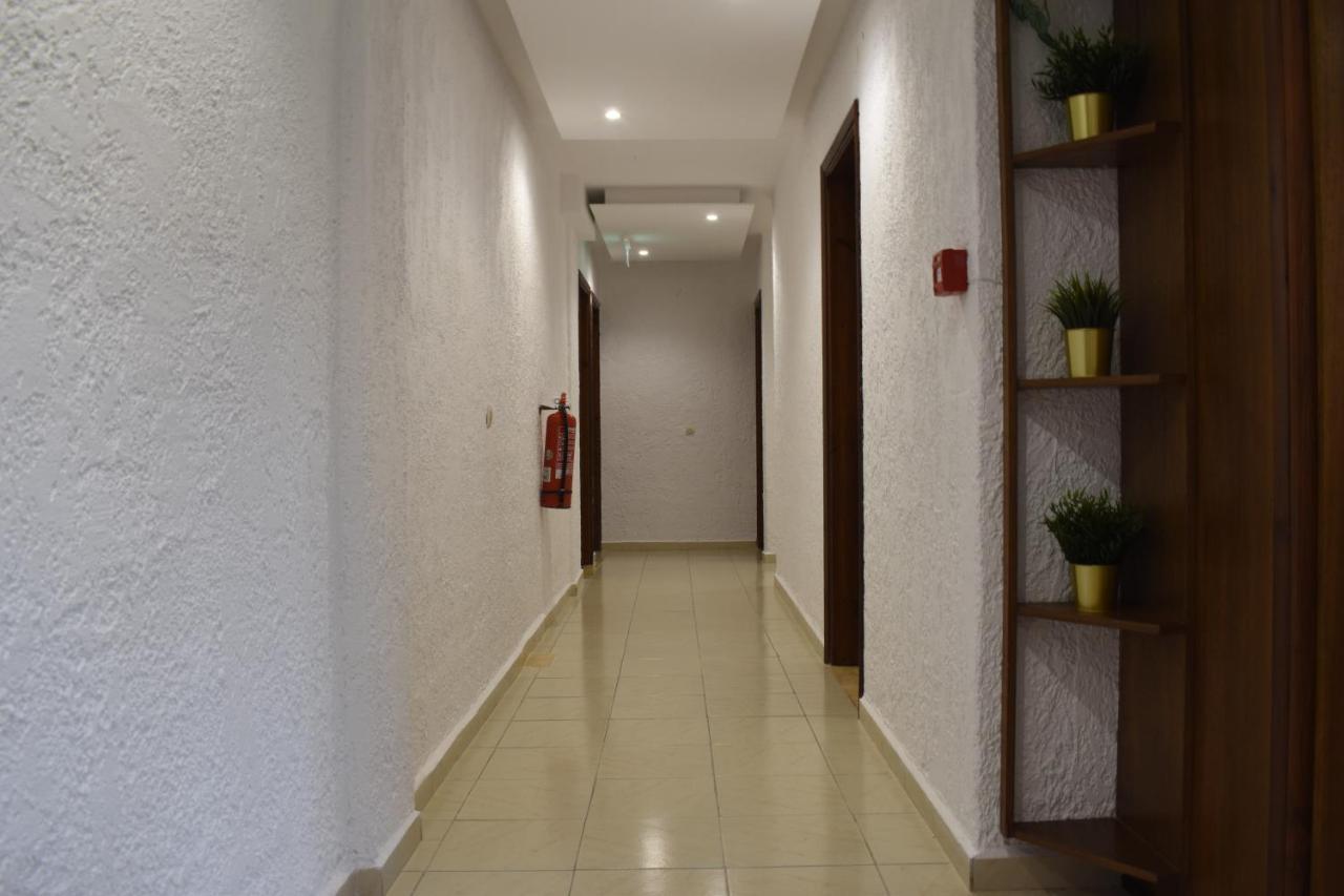 Hotel Lefkes Paralia Skotinis Exterior photo