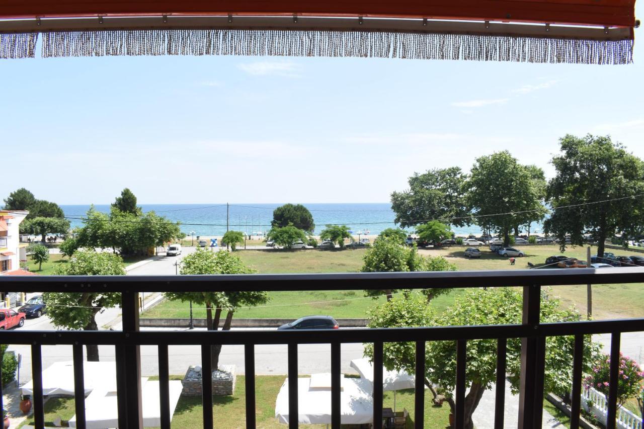 Hotel Lefkes Paralia Skotinis Exterior photo